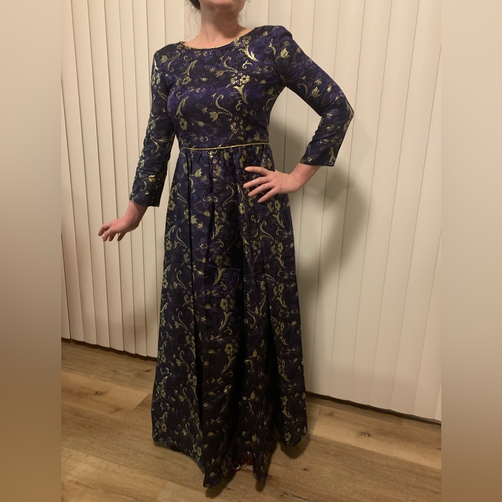 VTG Midnight blue gold lace fairytale princess dress formal gown sz small M 28”W - Picture 10 of 13